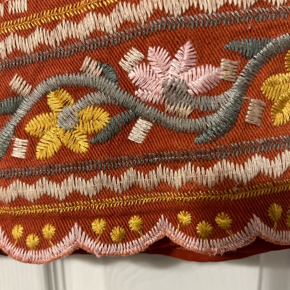 Blue‎ Rain A-Line Skirt - Red and Pink Embroidery - Picture 4 of 7